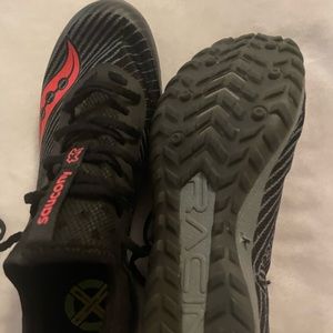 Saucony womens 5.5 running shoe